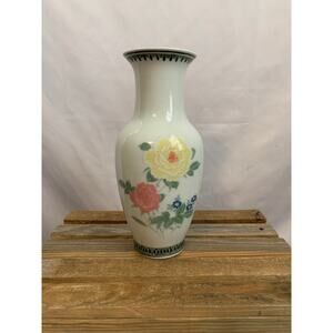 Vintage Rose 10 In White with Yellow Rose and Violet Daisy Chinese Floral Vase